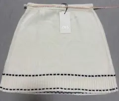 ZARA ホワイト ストライプ ミニスカート