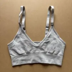 【最終価格・3月末処分】 グレー リブ編み スポーツブラ