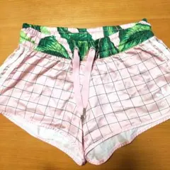 アディダスオリジナルスショートパンツ