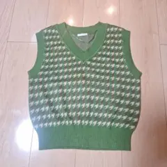 GU　ハウンドトゥース柄 緑色 ニットベスト S