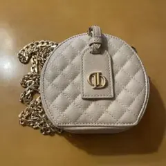 ダーリッチサークルミニマルバッグ　アイボリー　白