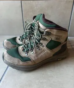 Item thumbnail for item 3b4cd7ce-4d27-4775-a2d8-a47e2aafa4be