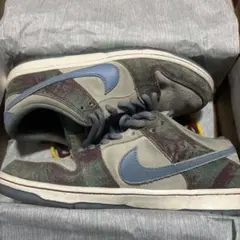 Item thumbnail for item 607c3a9d-f749-4348-89f9-ec6a9853b930