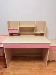 CRIMOCA様 ①ぼんぼんりぼんモデル くろがね学習デスク　（ピンク）　完成品 CRIMOCA様 ①ぼんぼんりぼんモデル くろがね学習デスク （ピンク