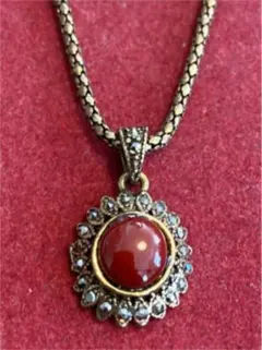 アンティーク調ネックレス