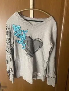 グレー ニット