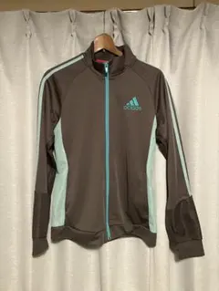 adidas トラックジャケット