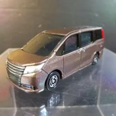 Item thumbnail for item 82ea2110-a829-4c93-9de6-93f4fa042dd3