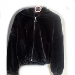 ファーブルゾン 黒 フード付き