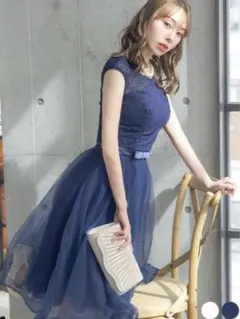 TIKA☆新品　刺繍レースウエスト切り替え　ネイビー　ドレス