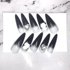 ネイルチップ現品　量産型ギャルキラキラ黒白ネイルロングネイル