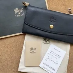 IL BISONTE イルビゾンテ 長財布 レザー 牛革 イタリア製 ネイビー