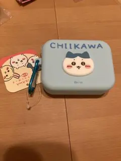 ちいかわ ミニシリコンポーチ ハチワレ