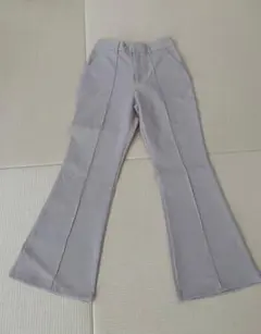 新品　アイボリー フレアピンタックパンツ バックゴム