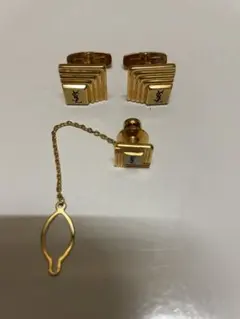 【美品】イヴサンローラン YSL カフスリング タイタック セット ゴールドのサムネイル