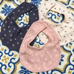 チェリー柄　スタイ　よだれかけ　3枚セット　女の子