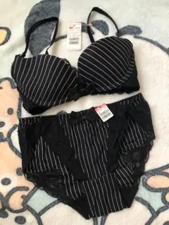 15　エメフィール aimerfeel ブラジャー ショーツ セット　レディース