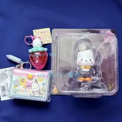 サンリオ　ポチャッコ　フィギュア　お道具箱風　キーホルダー　いちごドーム　新品