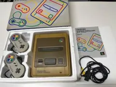 Nintendo スーパーファミコン 本体 コントローラー2個、AVケーブル付き