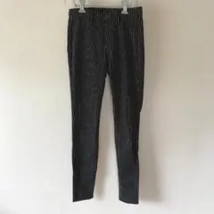 UNIQLO ストレッチスキニーパンツ