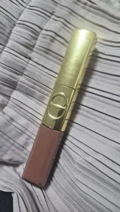 Dior　シークインリキッドデュオ　520