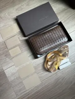 BOTTEGA VENETA イントレチャート 長財布 ブラウン