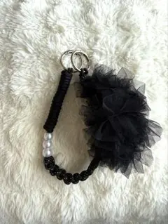 パラコード スマホ ハンドストラップ チュール パール キーホルダー