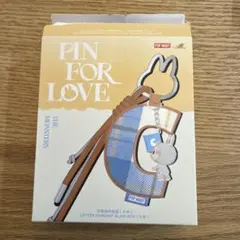 値下げ！POP MART PIN FOR LOVE アクリルキーホルダーラブブ