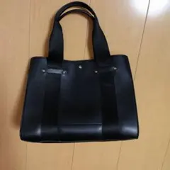 黒 トートバッグ