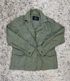 オリーブグリーン ミリタリージャケット