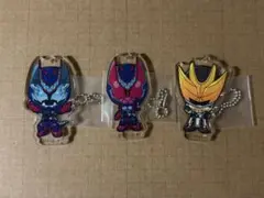 仮面ライダーリバイス　アルティメット　リバイ　バイス　ライブ　バトルファミリアのサムネイル