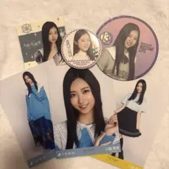 川端晃菜　グッズまとめ売り（生写真、缶バッジ、ステッカー、コースター）