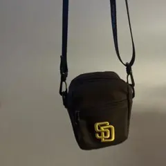 SDロゴ ブラウンショルダーバッグ