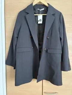 新品！テチチ　テラス☆ジャケットのサムネイル