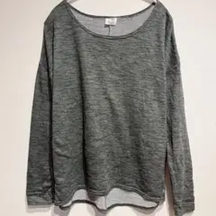 シンプル✨DANSKIN 長袖Tシャツ【XXL】グレー カジュアル　トップスのサムネイル