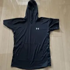 Under Armour ブラック フード付きパーカー L