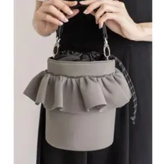 新品 VitaFelice aroco ネオプレーン2wayフリルトートバッグ