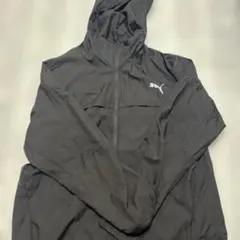 PUMA フード付きウィンドブレーカー ブラック