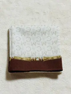 MCM ハンカチ ロゴ 総柄 ブラウン