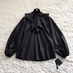 新品✨マルティニーク 定価2,5万円 ラッフルブラウス ブラック リネン