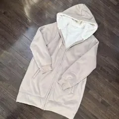 CINEMA CLUB ベージュ ボア　フリースジップフード付きパーカー