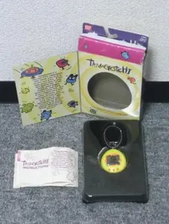 たぶん未使用　たまごっち　海外版　Tamagotchi　イエロー