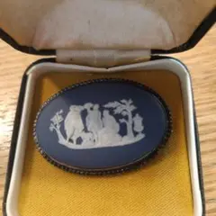 【vintage】希少　Wedgwood ブローチ　シルバーフレーム　ブルー