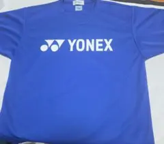 お値下げいたしましたYONEX 青 Tシャツ ロゴ入り
