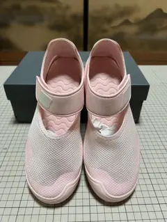 ニューバランス キッズシューズ(水陸両用)23.0cm 未使用品