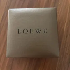 LOEWE ロエベ 空箱のサムネイル