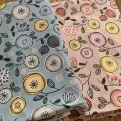 ハギレ　布　「北欧の森」　2枚セット