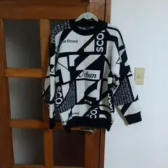 グラフィックプリント クルーネックニット 12月25日　限定品