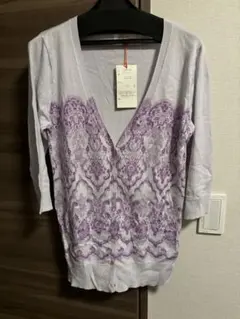 新品 カーディガン