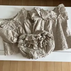 フリルブラウス　ベージュ セットアップトップス 3点セット 90